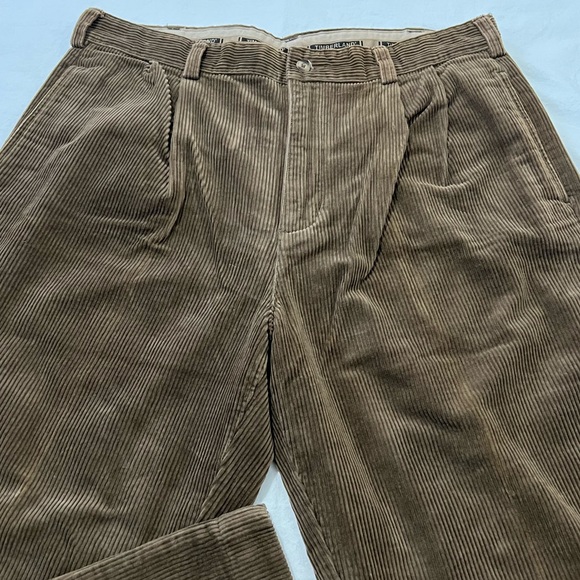 Timberland Corduroy Brown Pants with pockets - Picture 3 of 6